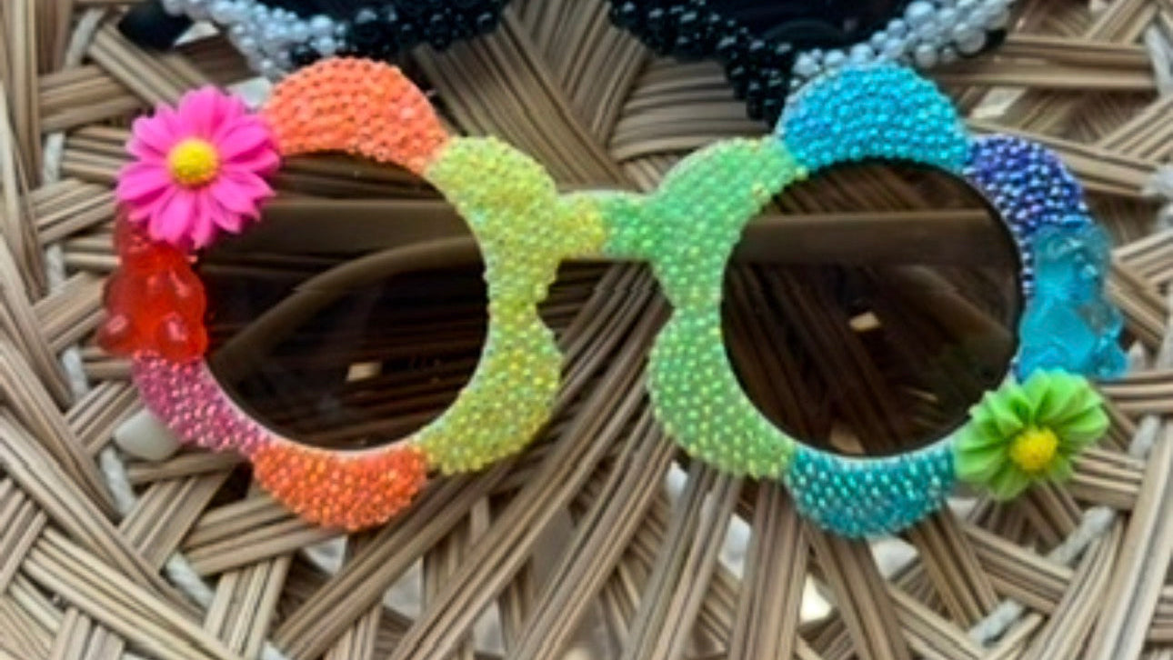 MADE TO ORDER* NEON RAINBOW BURST LARGE DAISY FRAMES