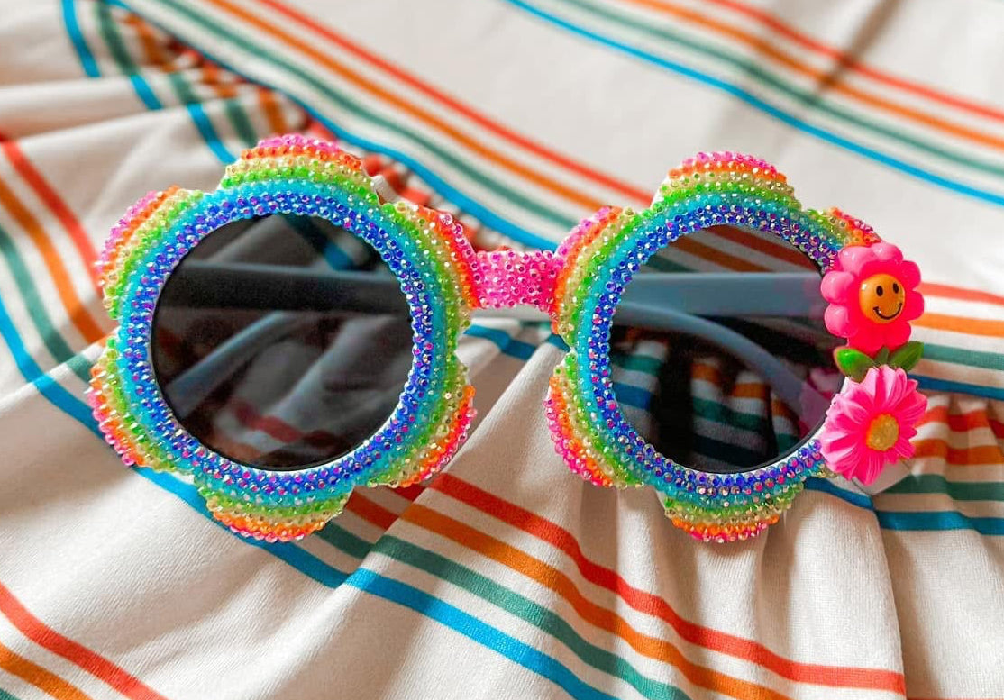 MADE TO ORDER* NEON RAINBOW BURST LARGE DAISY FRAMES
